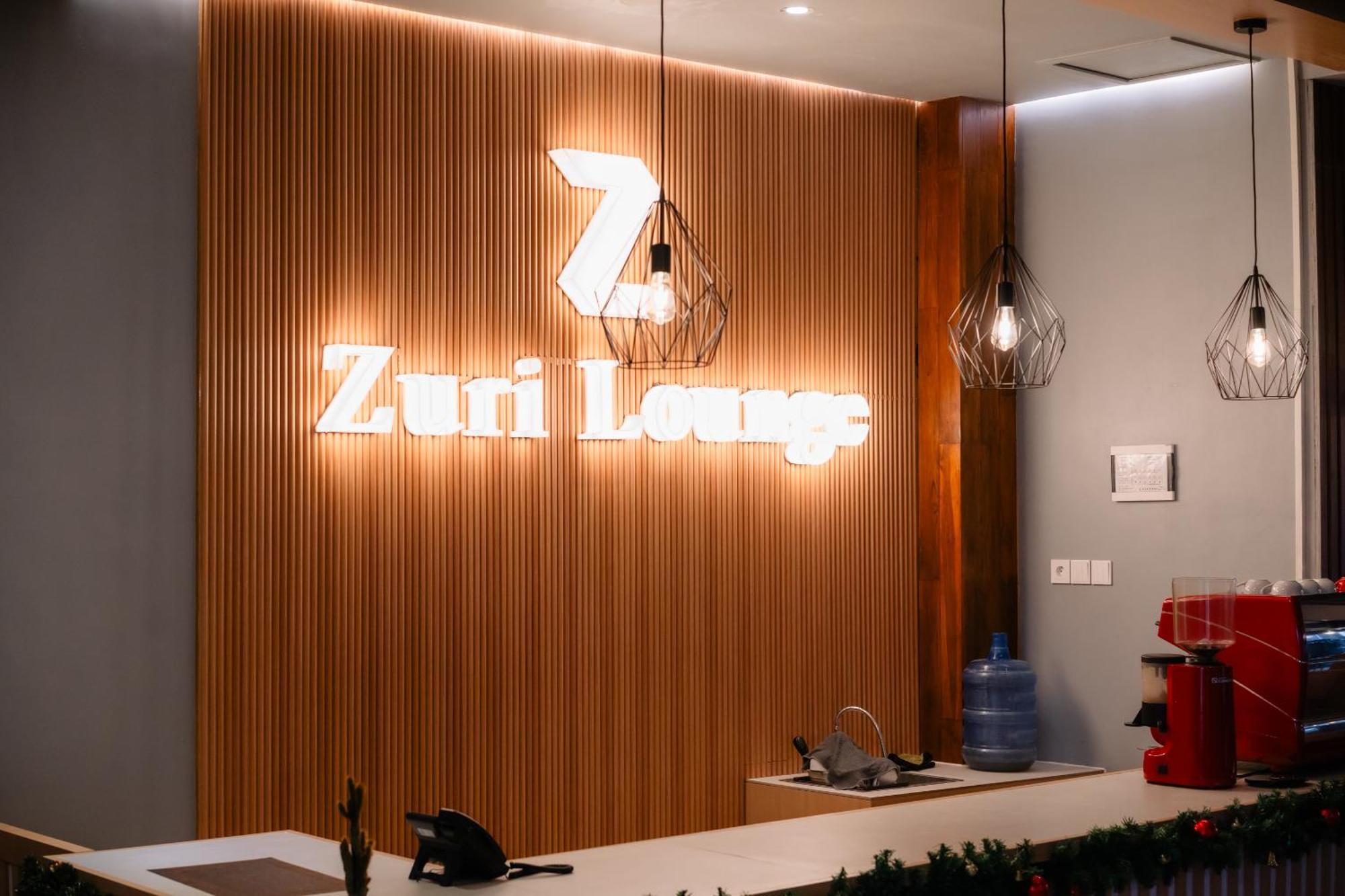 Zasgo Hotel ลาบวนบาโจ ภายนอก รูปภาพ
