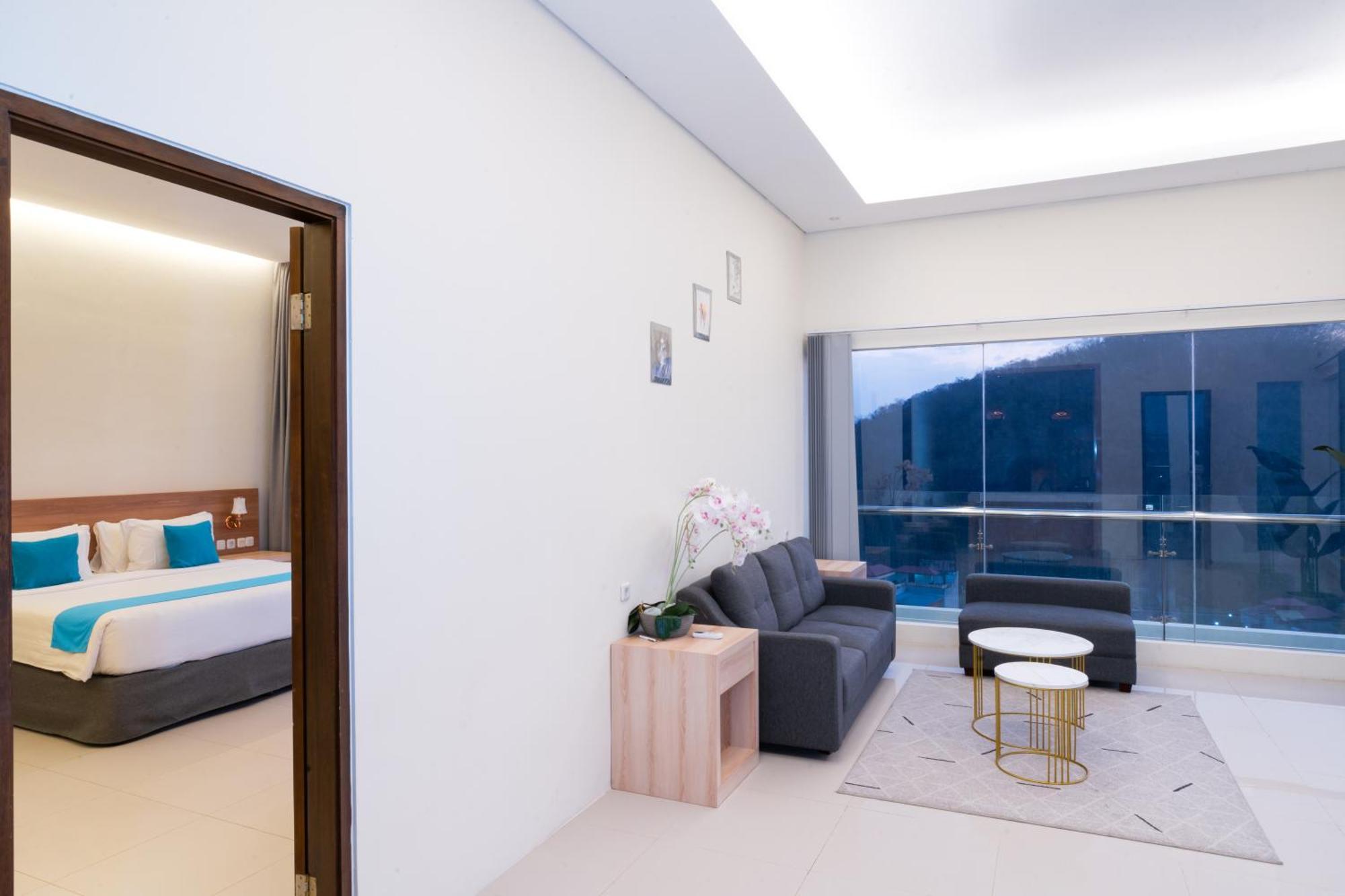 Zasgo Hotel ลาบวนบาโจ ภายนอก รูปภาพ