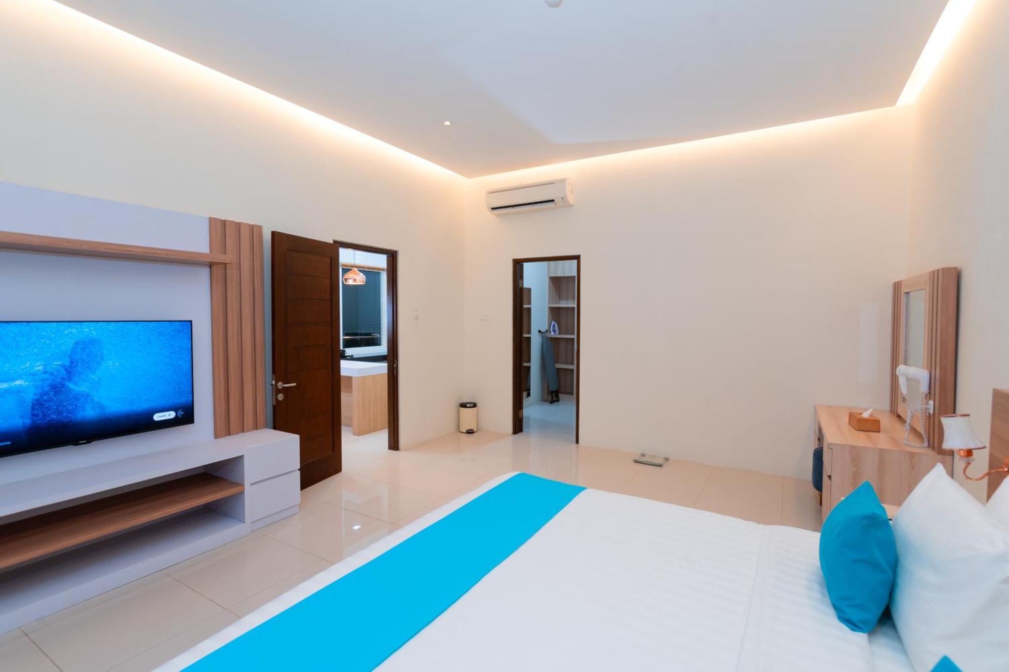 Zasgo Hotel ลาบวนบาโจ ภายนอก รูปภาพ