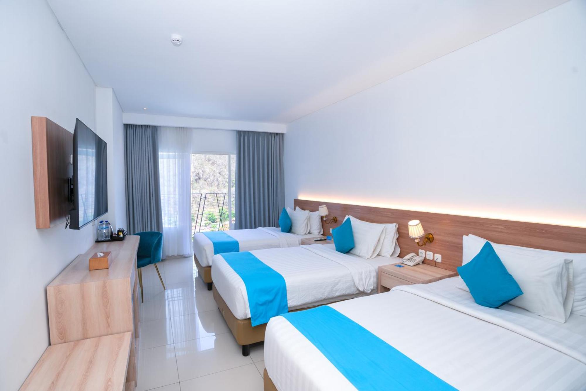 Zasgo Hotel ลาบวนบาโจ ภายนอก รูปภาพ