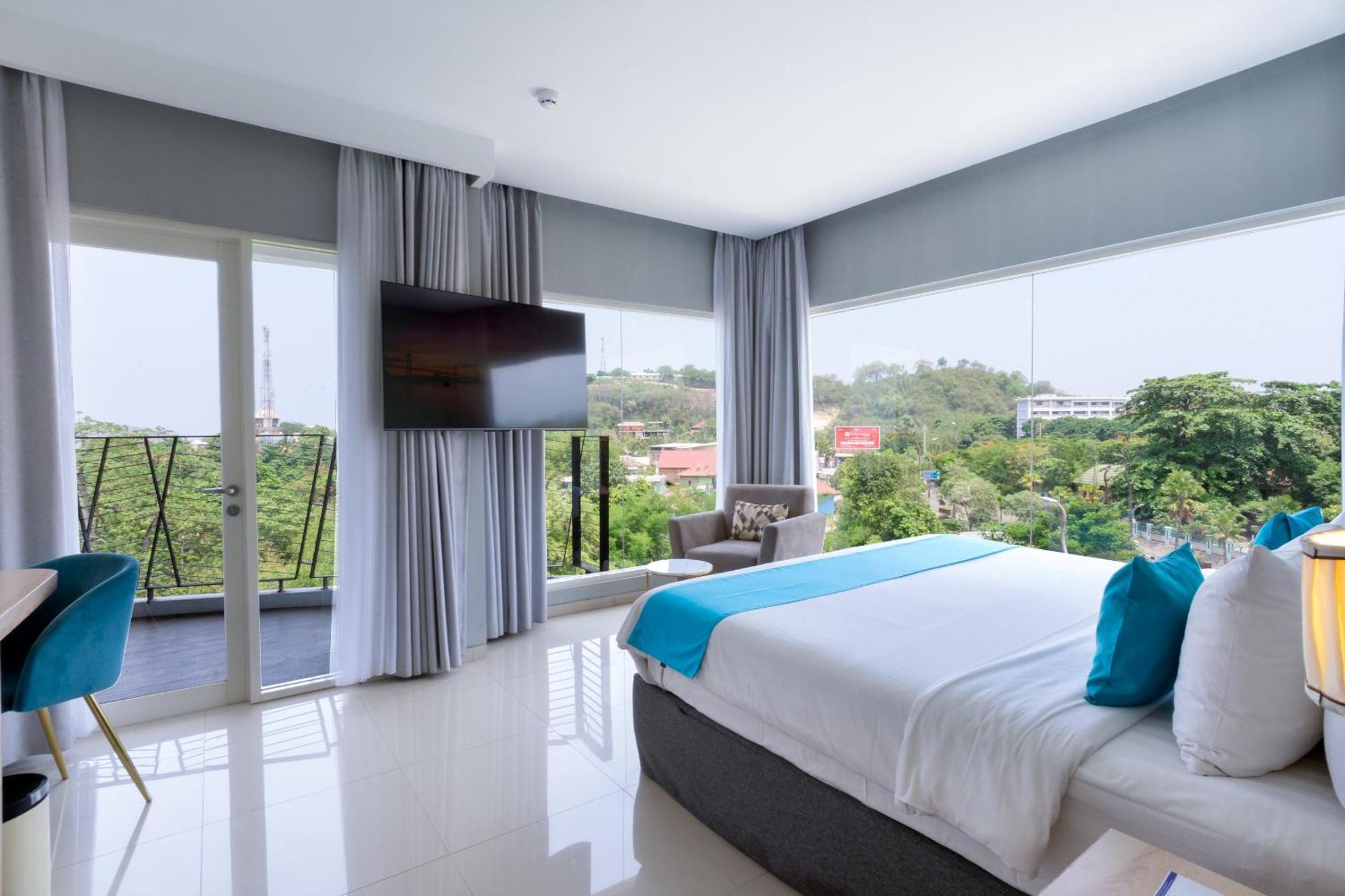 Zasgo Hotel ลาบวนบาโจ ภายนอก รูปภาพ