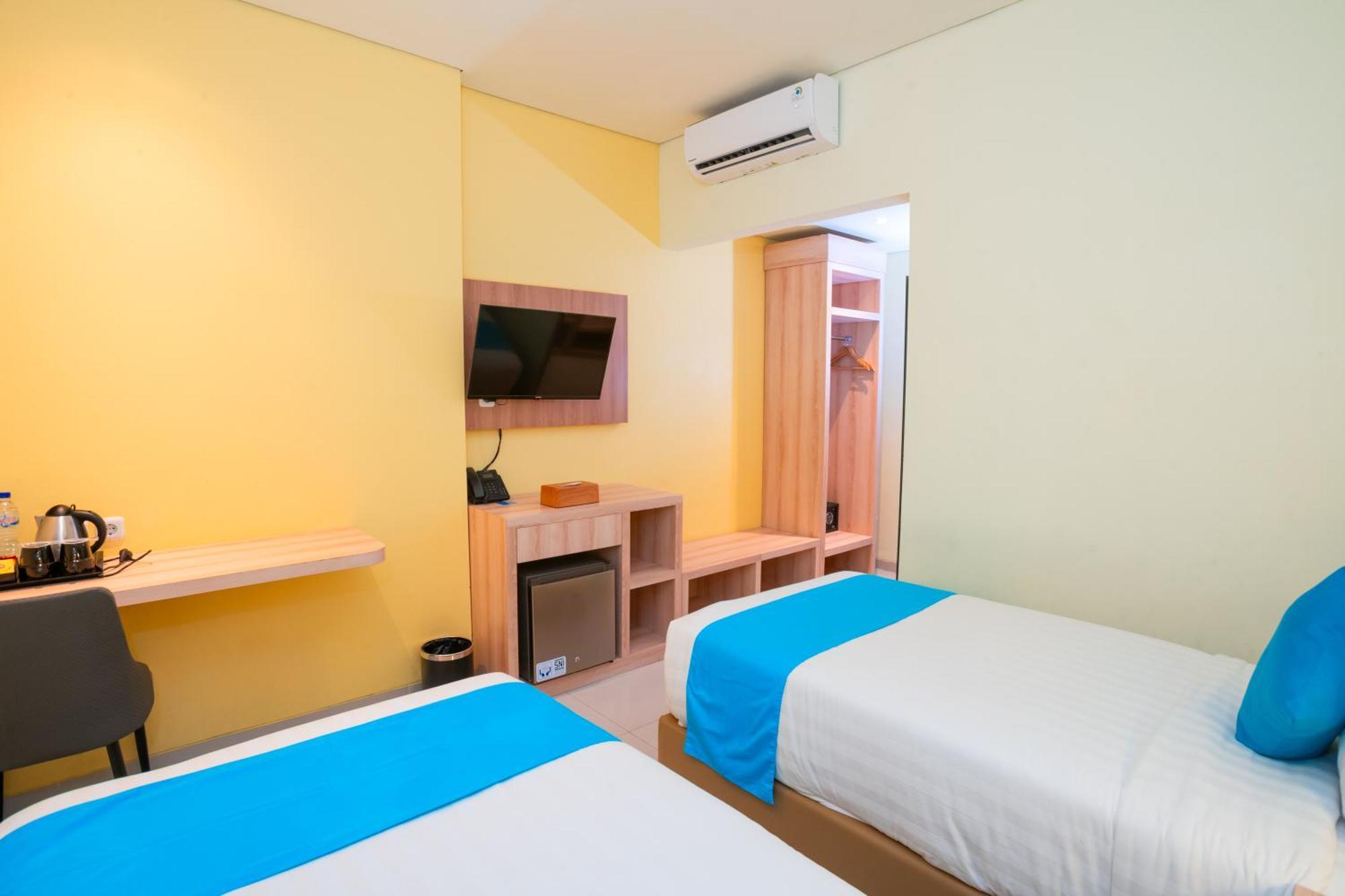 Zasgo Hotel ลาบวนบาโจ ภายนอก รูปภาพ