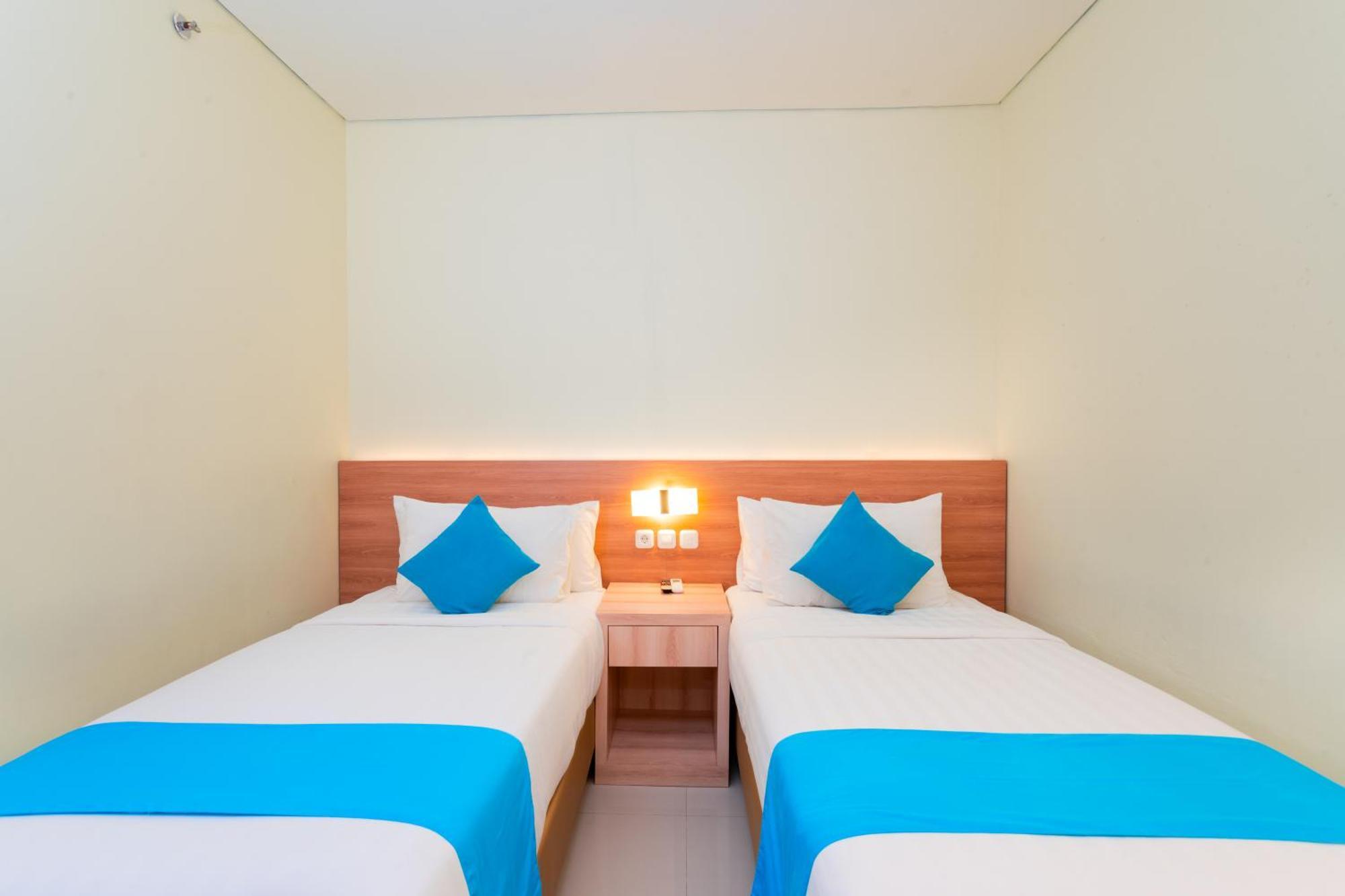 Zasgo Hotel ลาบวนบาโจ ภายนอก รูปภาพ
